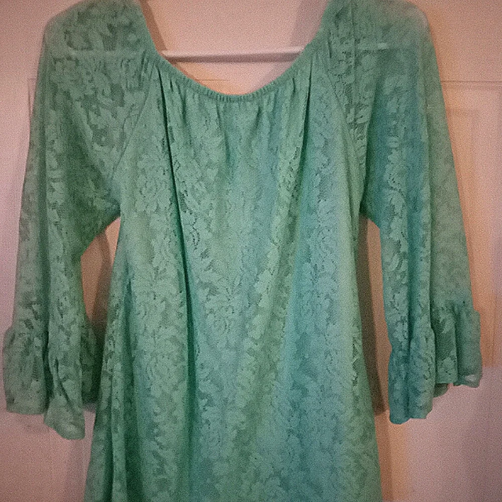 Blouse - Picture 2 of 2